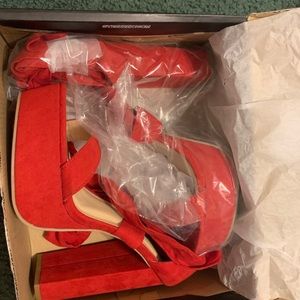 Fashion nova heels